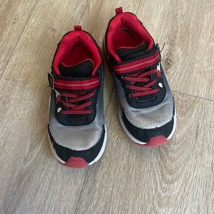 Stride Rite size 12 wide little kids light up shoes